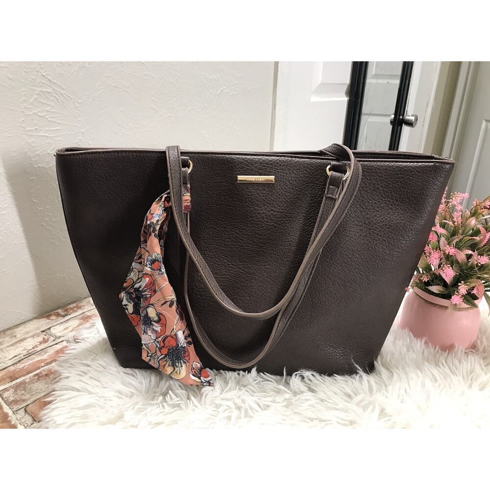 ANNE KLEIN WOMEN'S BROWN PEBBLE LEATHER TOTE GOLD SCARF HARWARE SIZE 18"X13"x4"